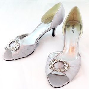 Trevolio Silver Heeled Shoes - 8